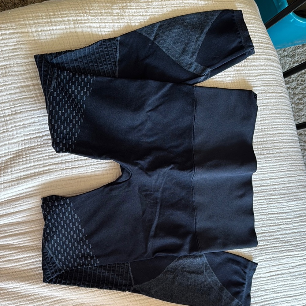 SPANX look at me now moto textured leggings